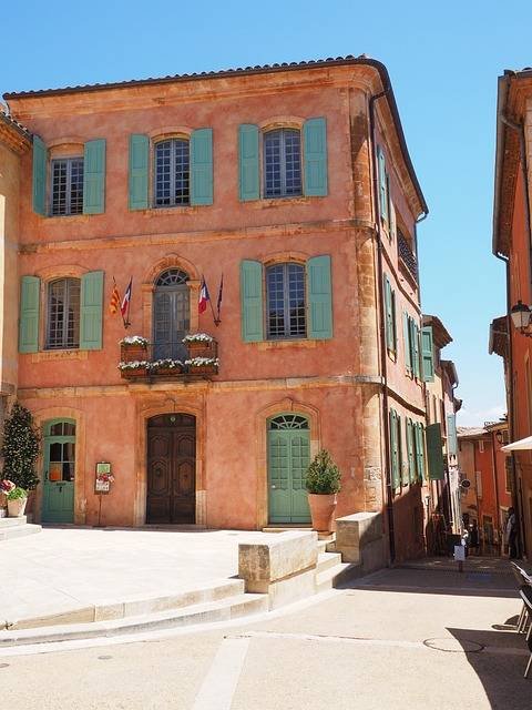 Quel village visiter dans le Lubéron